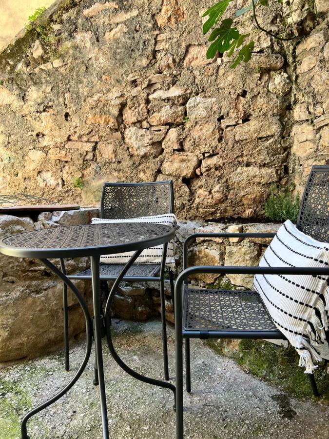Seayou!***charming 1-bedroom Unit In The Old Center Of Appartement